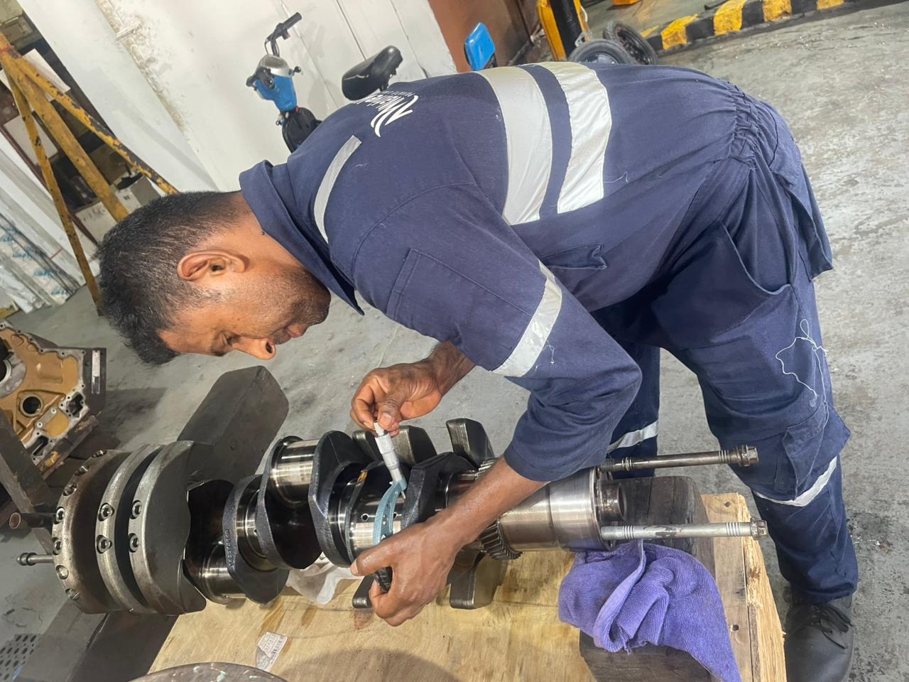 NativeWay engineer measuring a generator crankshaft during a major overhaul
