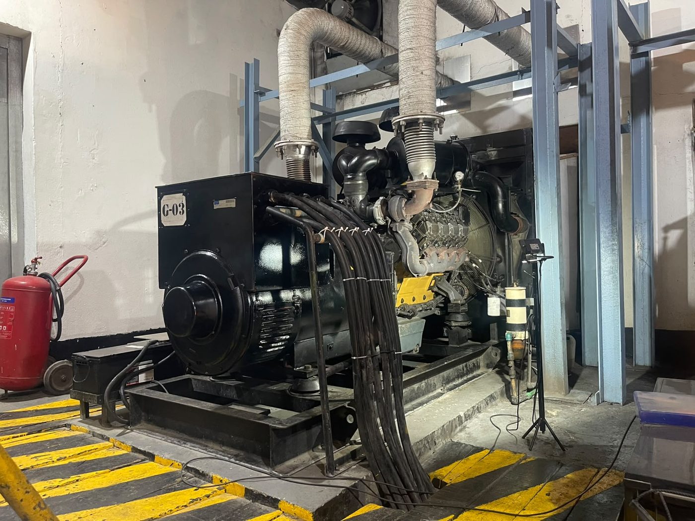 500 kVA Deutz generator engine block replacement at Cinnamon Dhonveli